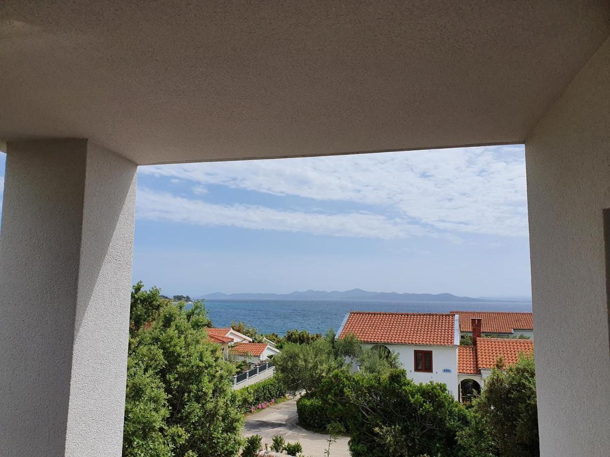 Apartments Jedro Petrcane Exterior photo